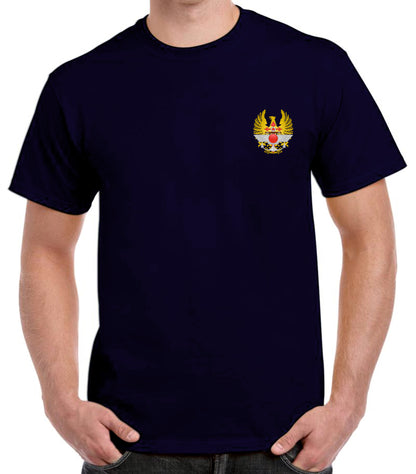 Camiseta emblema tres ejércitos.