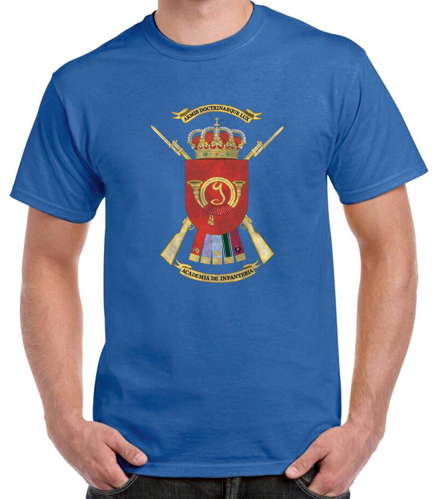 Camiseta Academia de Infantería escudo oficial.