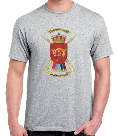Camiseta Academia de Infantería escudo oficial.