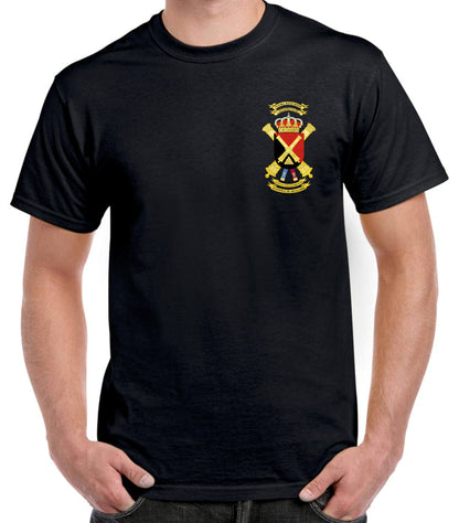 Camiseta Academia de Artillería escudo oficial.