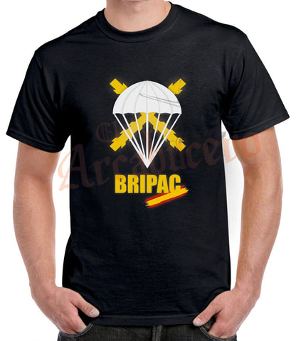 Camiseta BRIPAC escudo oficial.