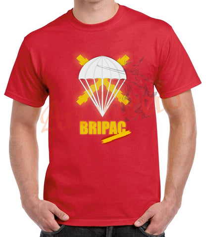 Camiseta BRIPAC escudo oficial.