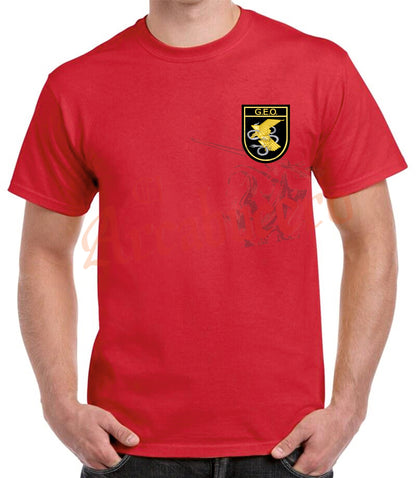 Camiseta G.E.O. escudo oficial.